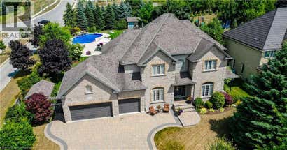 7 JOHN ROSS Court