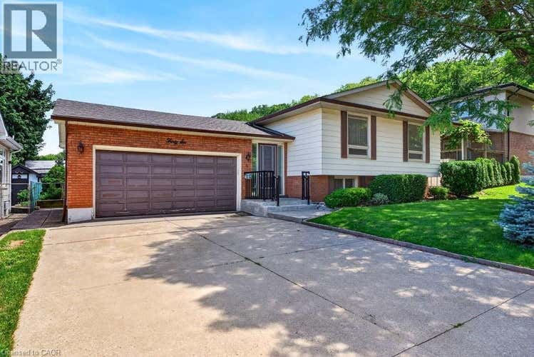 36 GRAY Road S