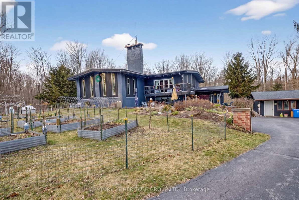 4074 ST. JOHN'S SIDE ROAD