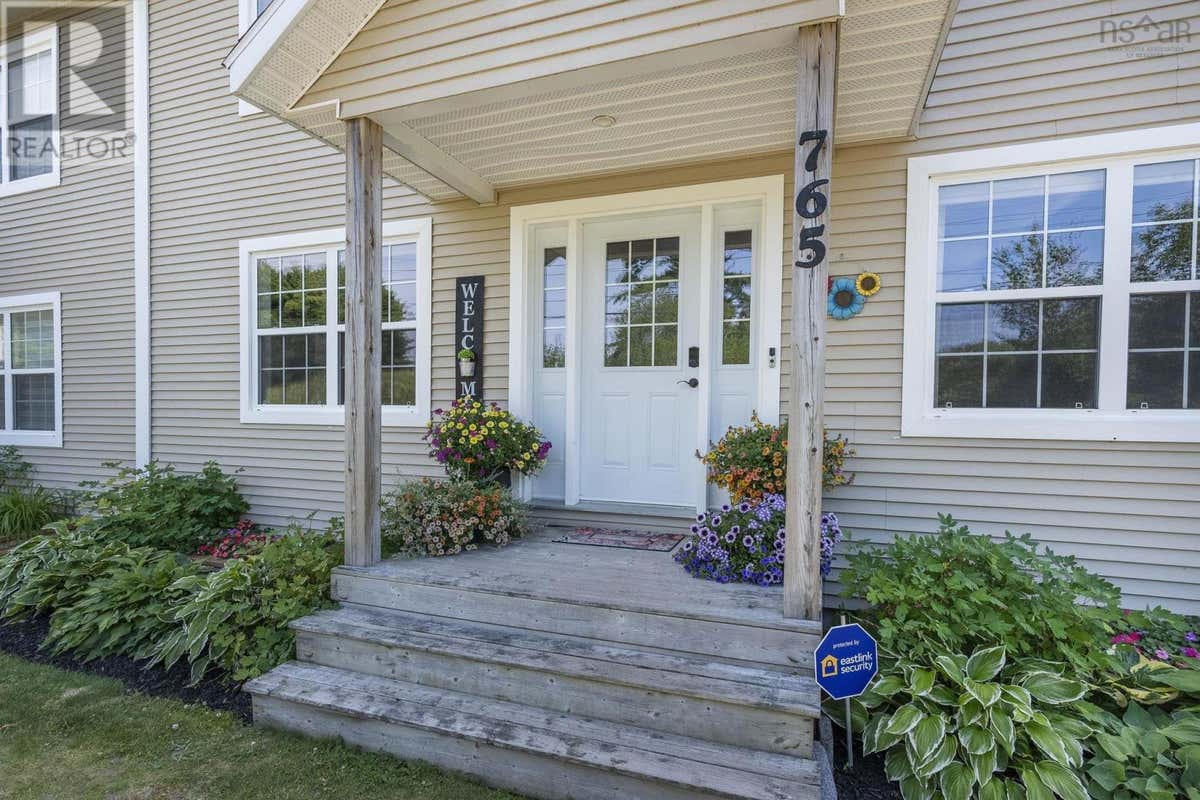 765 ROCKNOTCH ROAD