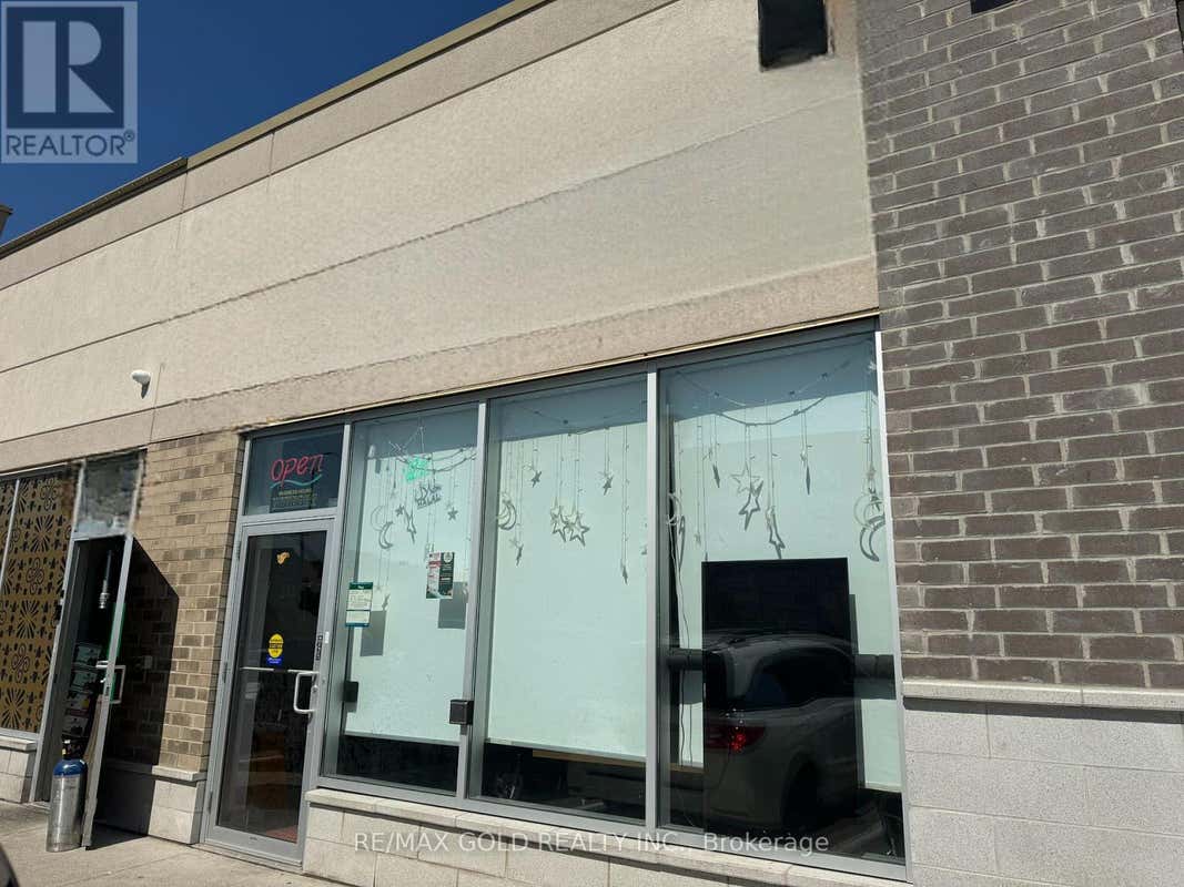 40B - 3910 EGLINTON AVENUE W