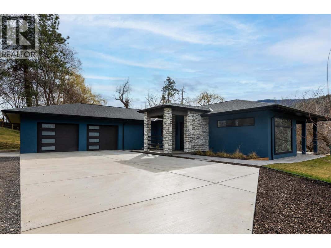 10202 KALAMALKA ROAD