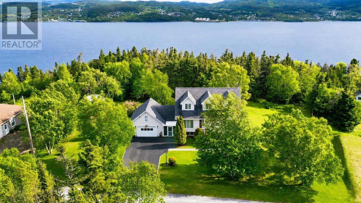 5 SMALLWOOD DRIVE