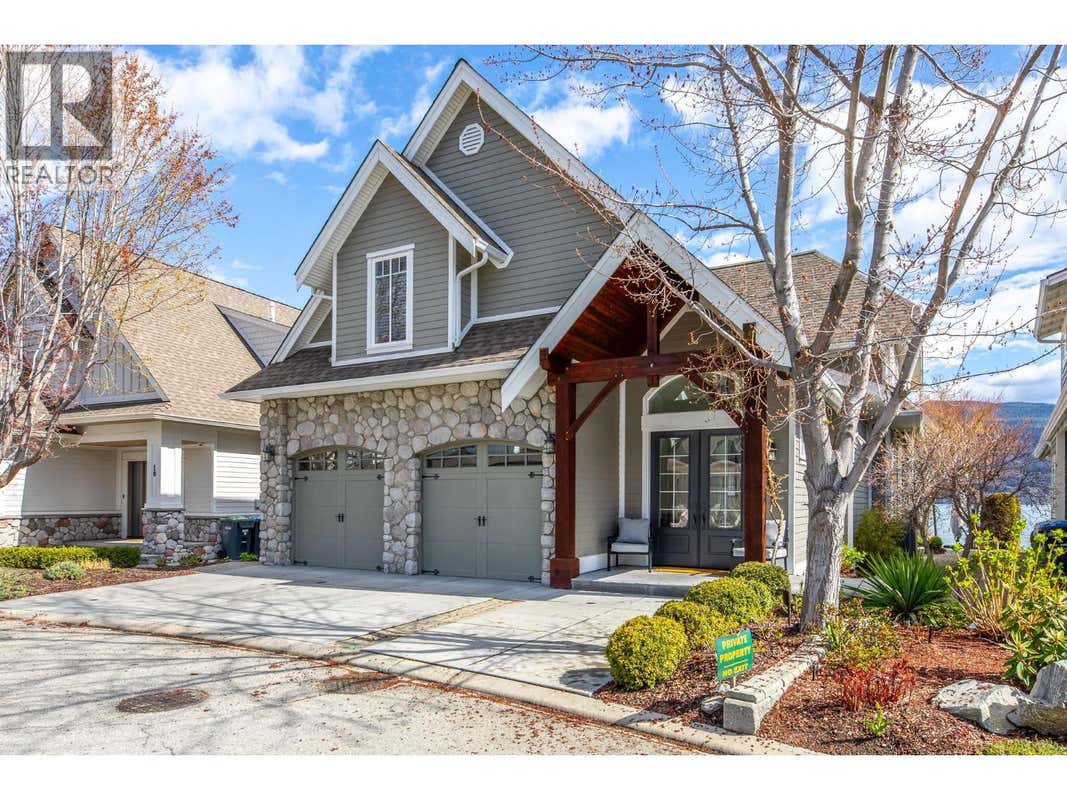15419 LAKESHORE DRIVE N UNIT# 11