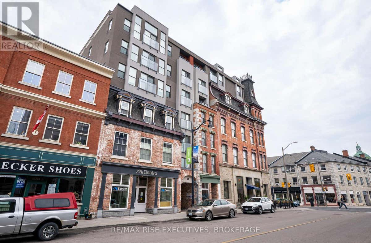 101 - 171 WELLINGTON STREET