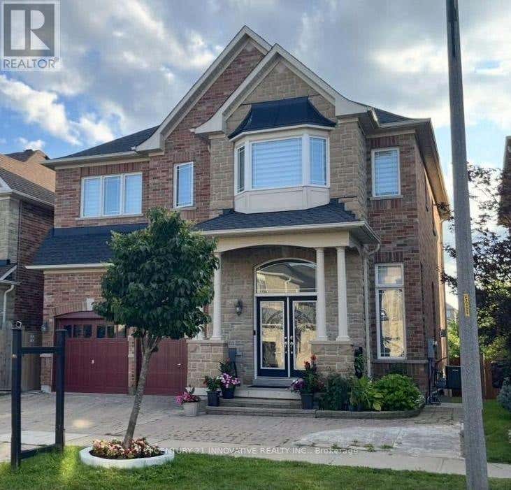 4 AQUILINA COURT