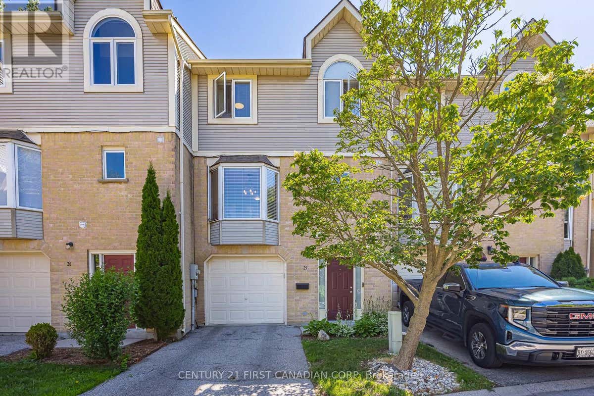 25 - 9 AILSA PLACE