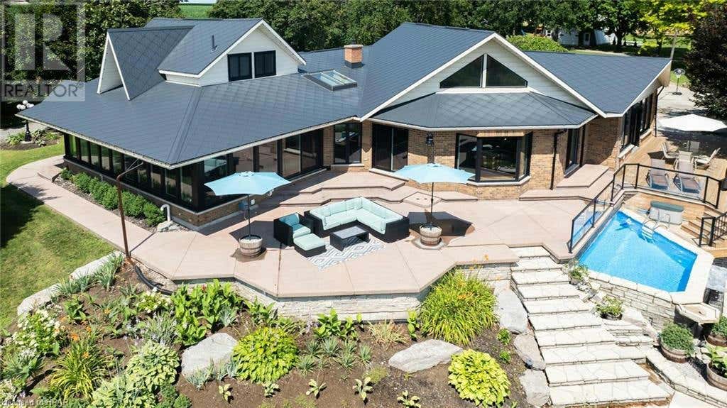 76000 LONDON Road, Brucefield, ON N0M1J0 House For Sale RE/MAX 40668028