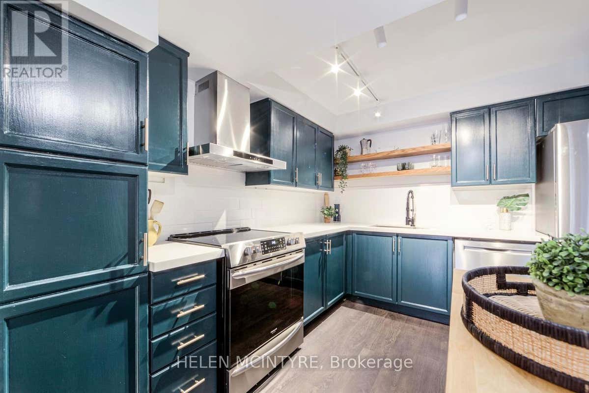 222 - 955 MILLWOOD ROAD