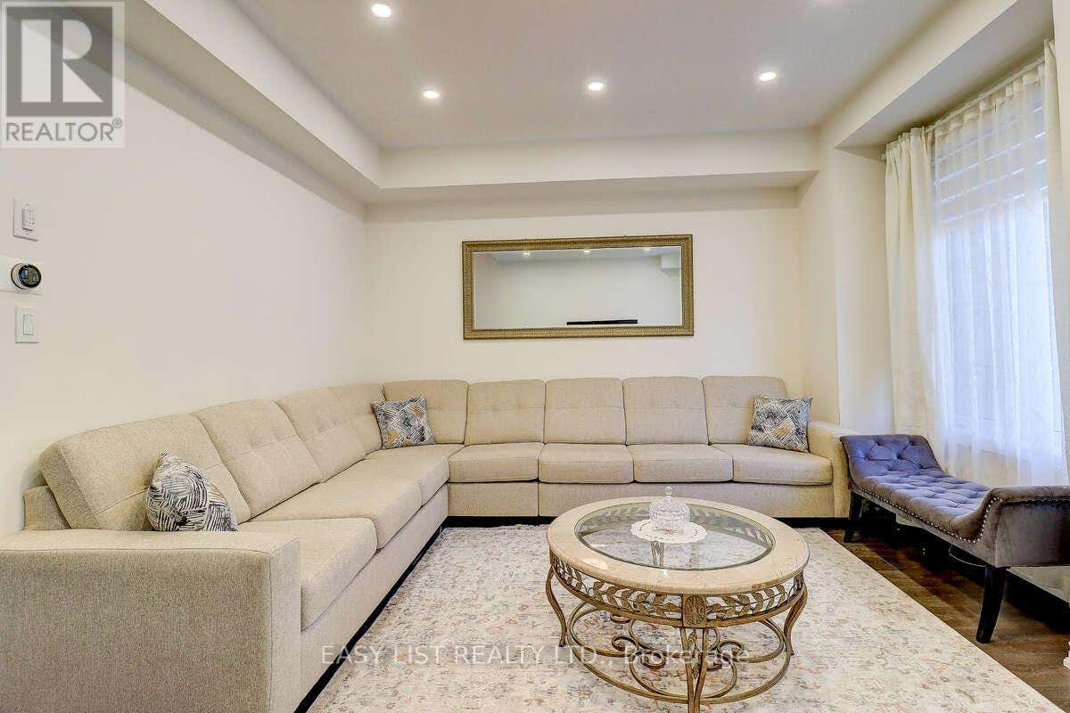 Whitby Elizabeth Real Estate - Houses for Sale in Whitby Elizabeth