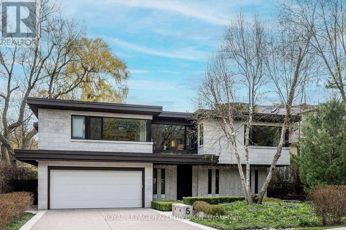 5 BROOKFIELD ROAD