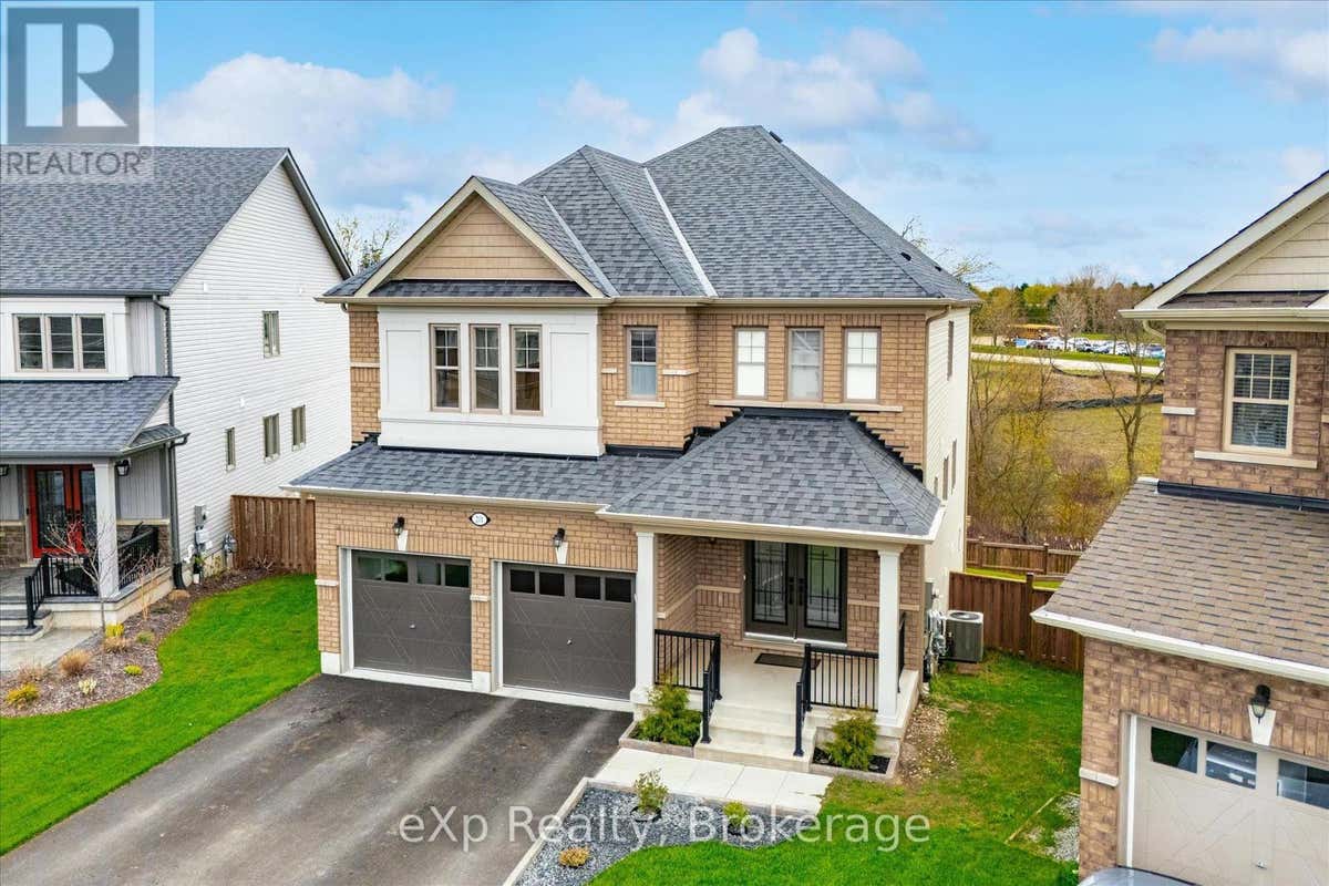 201 MCFARLANE CRESCENT