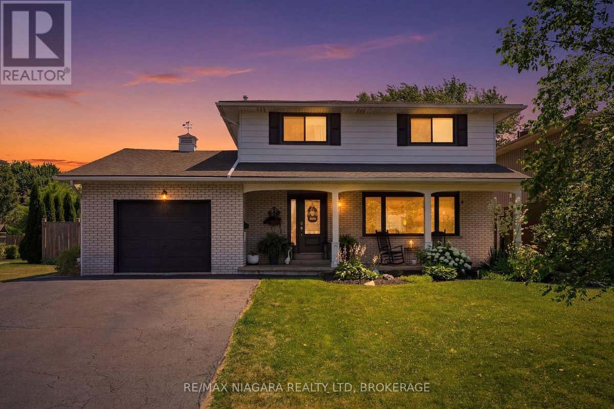 29 ROSE AVENUE