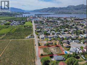 7010/7012 TAMARACK DRIVE