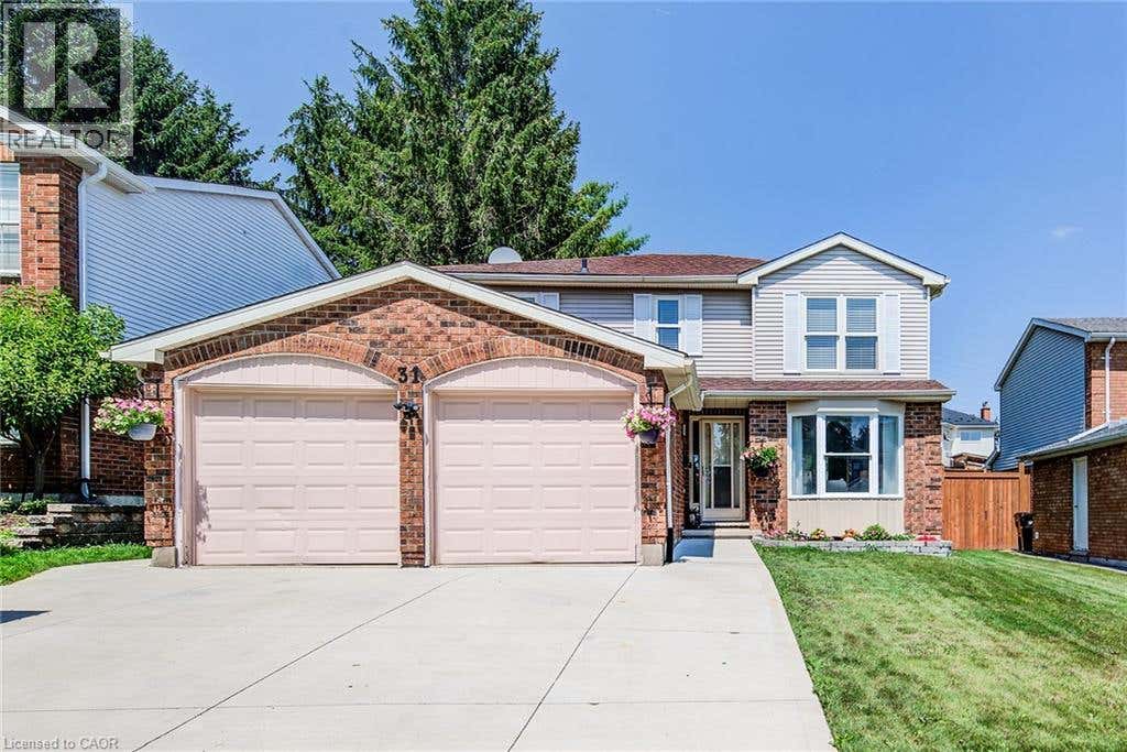 31 OLD MAPLE LANE