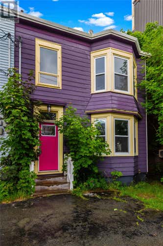 62 Leslie Street