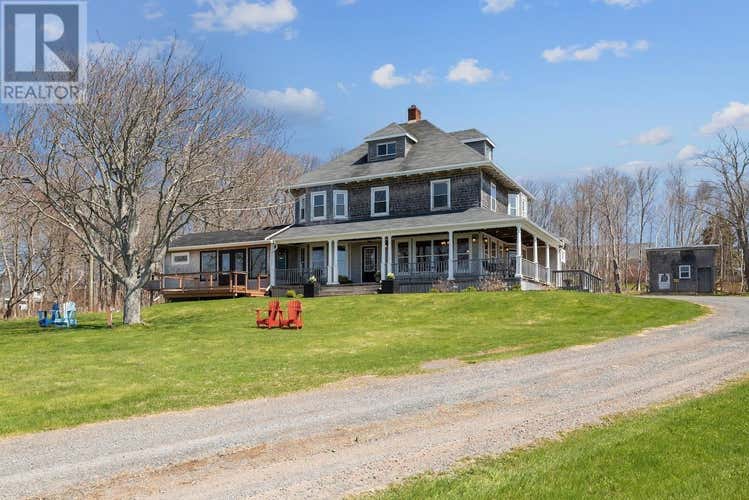 21 BREAKWATER Street