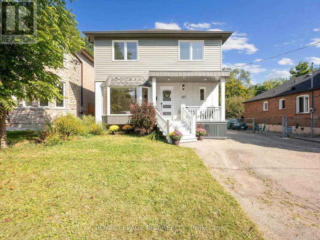 127 CLEARBROOKE CIRCLE, Toronto (RexdaleKipling), ON M9W2E9 House For