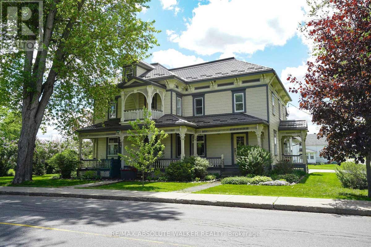 The Hill-138 Real Estate - Houses for Sale in The Hill-138 | REMAX