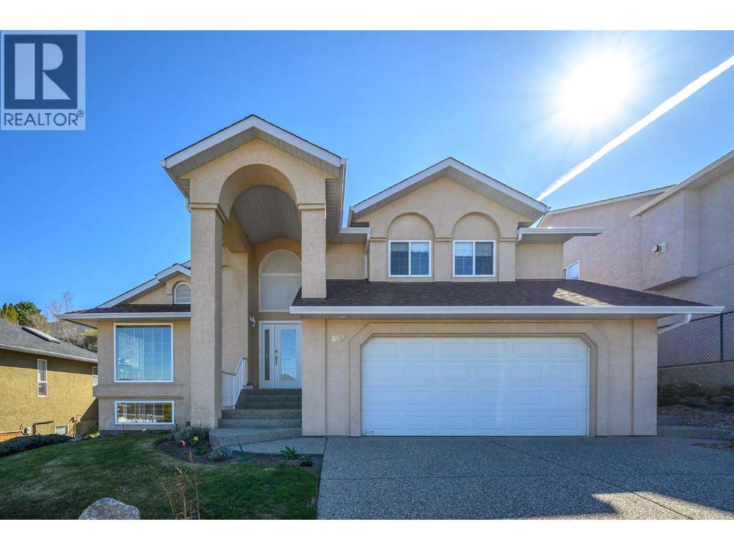 867 MT. GRADY PLACE