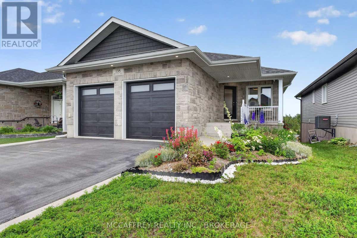 138 BRENNAN CRESCENT