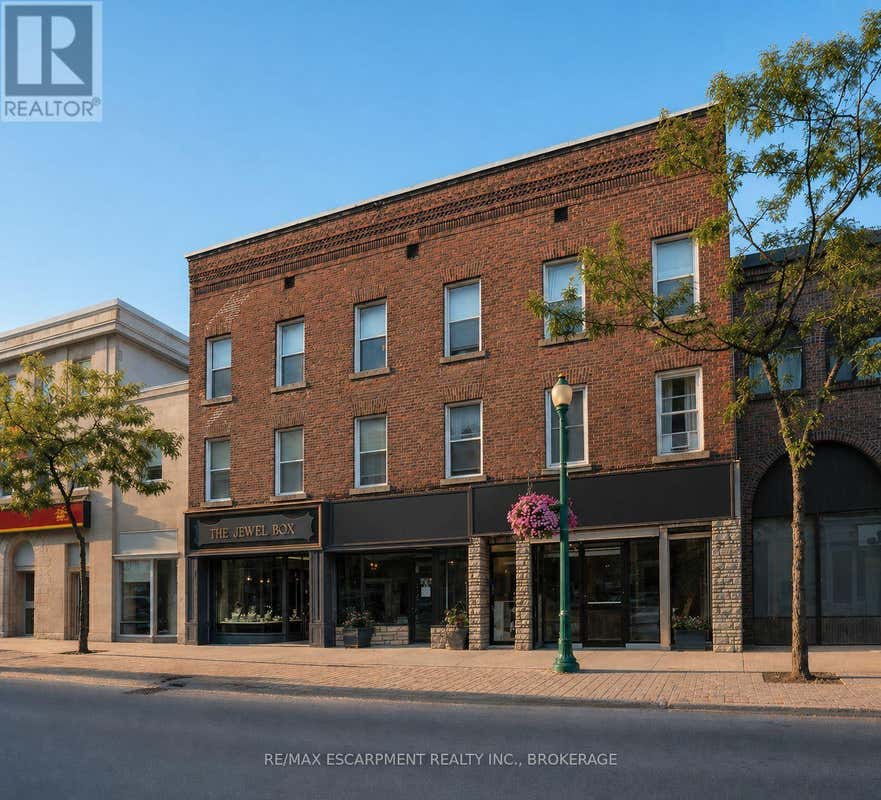 94 KING STREET W