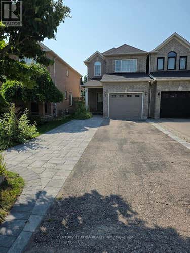 25 LONG POINT DRIVE E