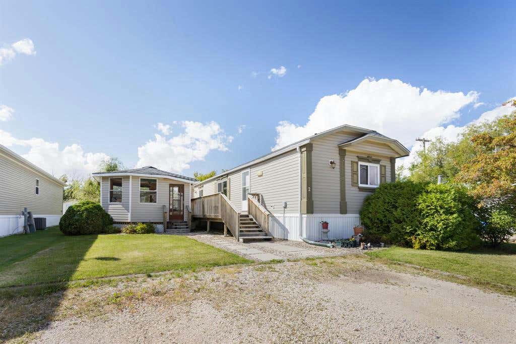 2 Beaudette Street, St PierreJolys, MB R0A1V0 House For Sale RE/MAX