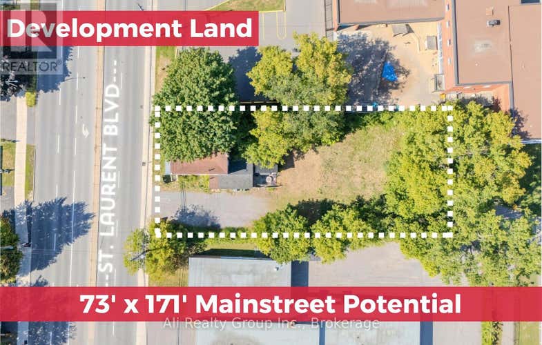 713 ST LAURENT BOULEVARD