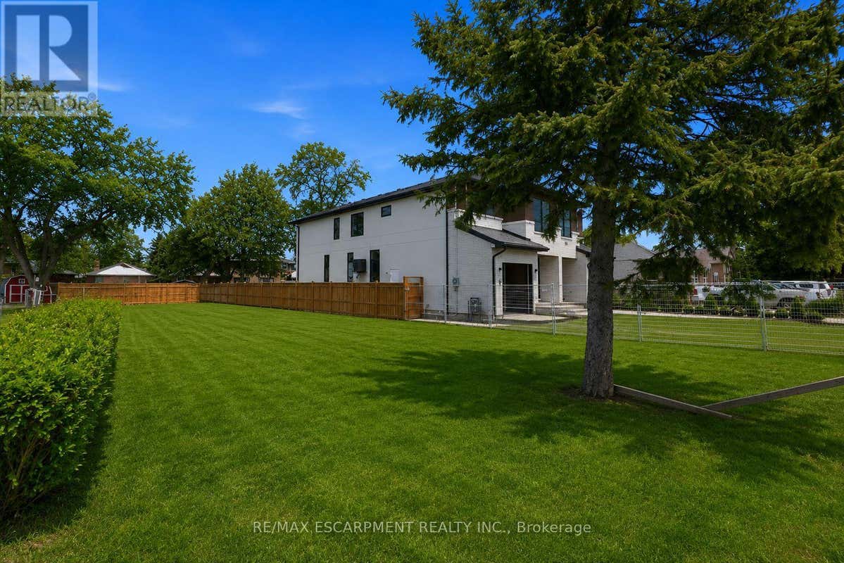19A BROADVIEW AVENUE