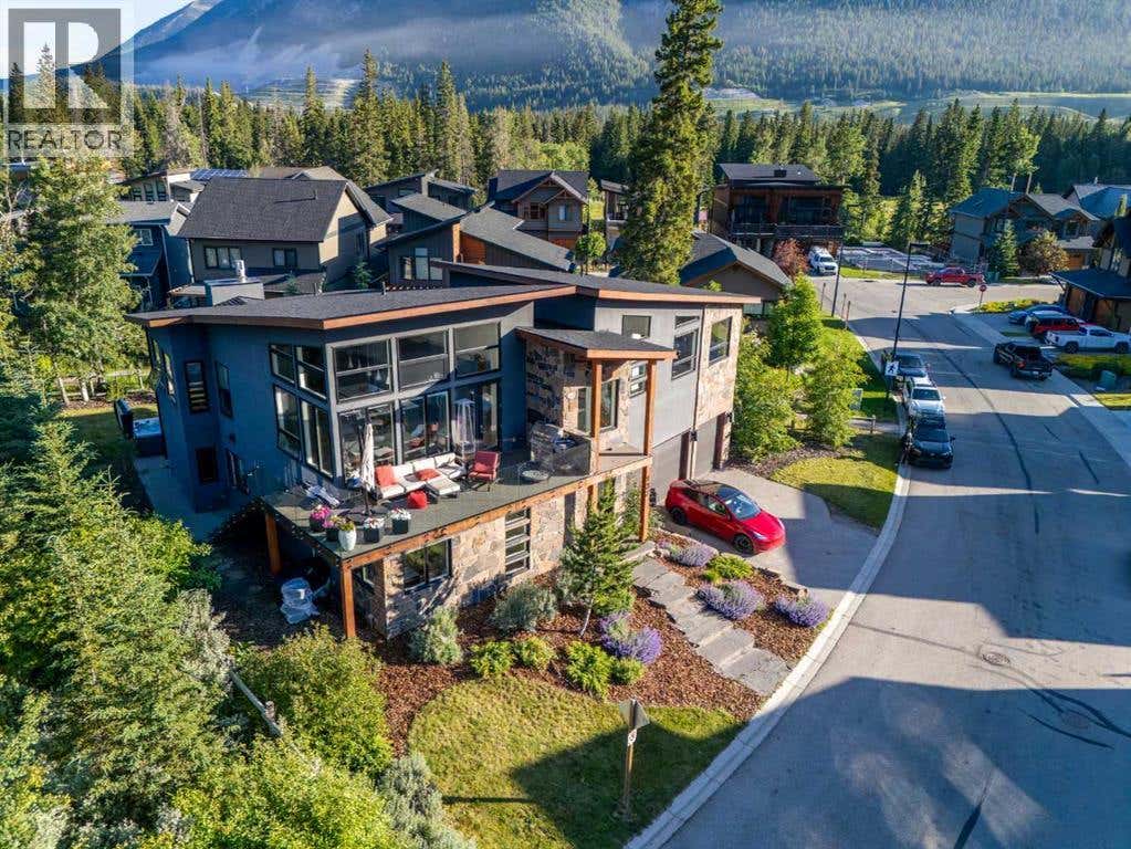 132 RIVER'S BEND WAY