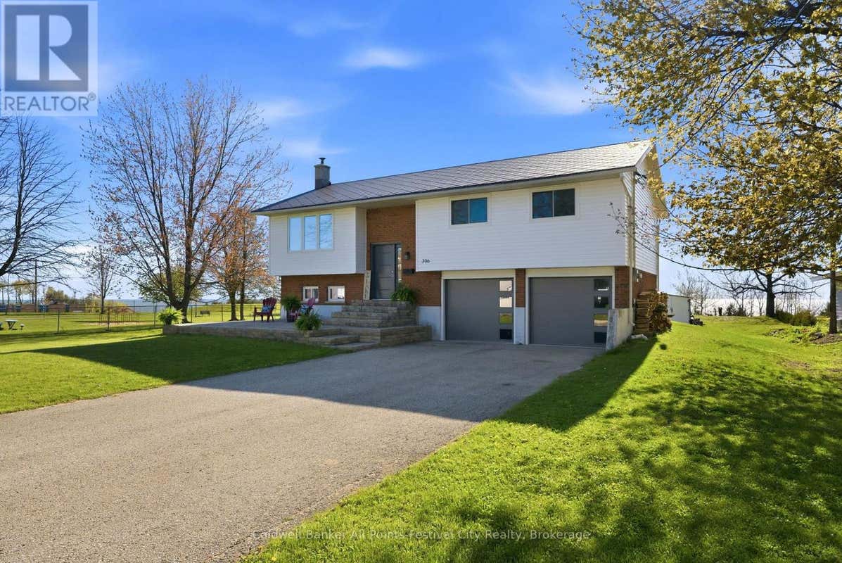 306 LAKESIDE DRIVE