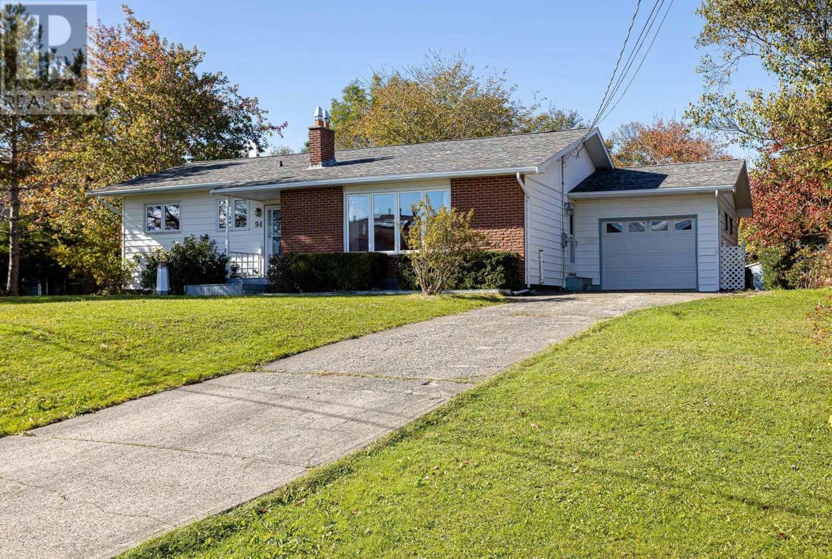 94 St. Paul's Avenue, Herring Cove, NS B3V1H6 House For Sale RE/MAX