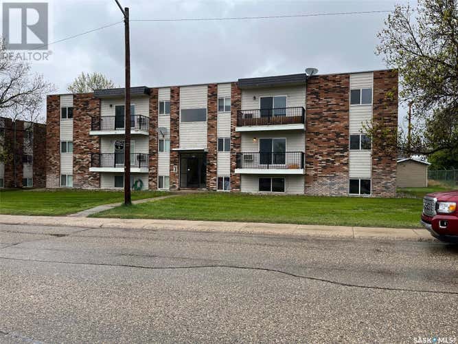 317 - 319 8th AVENUE SW