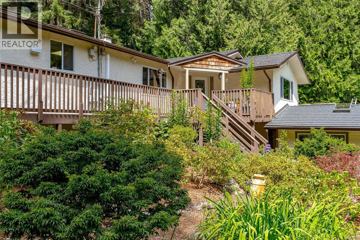 1425 TODD LANE