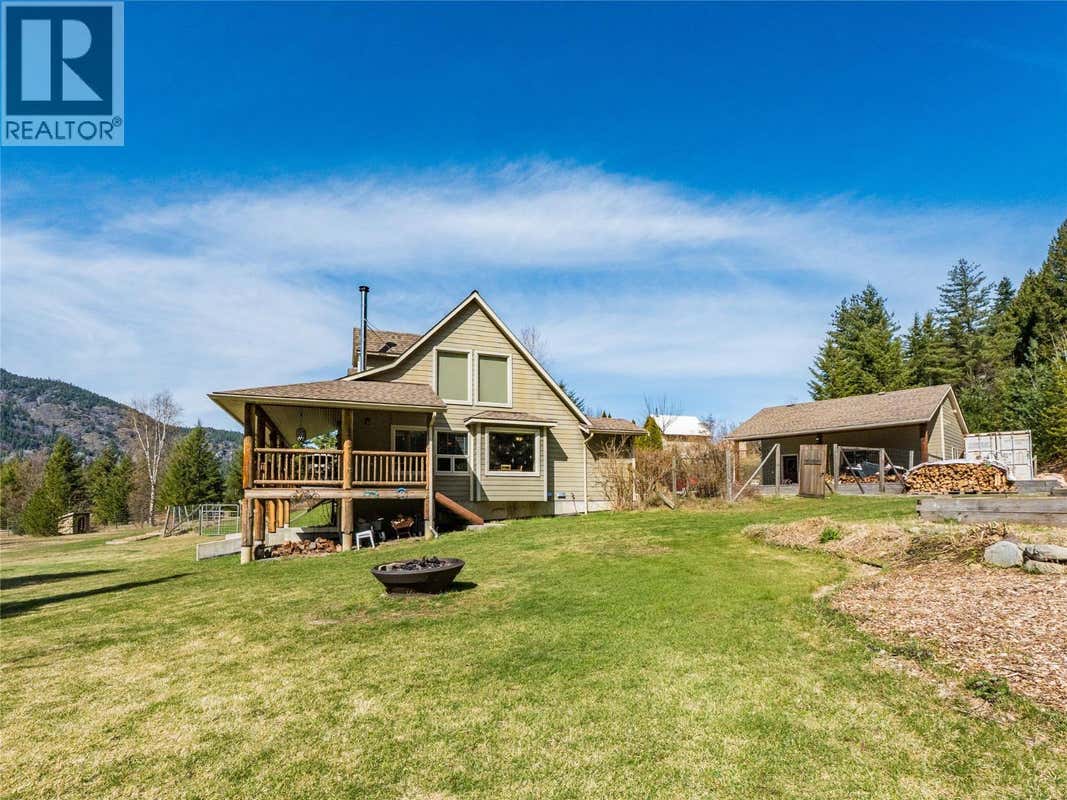 955 CEDAR BRAE ROAD