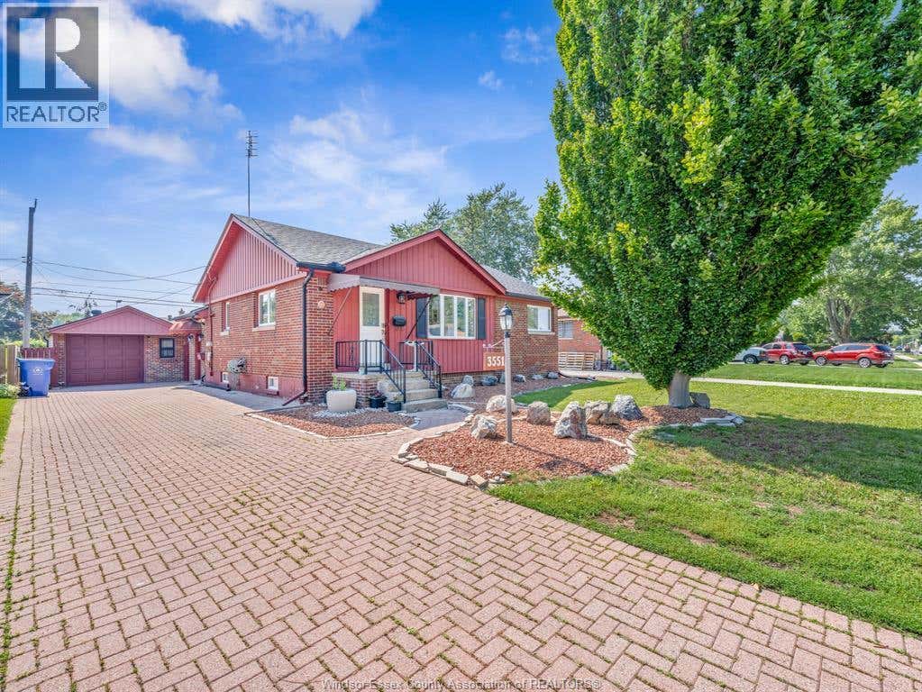 3551 DOMINION BOULEVARD