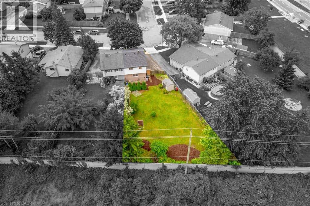 47 HOPEWELL CRESCENT