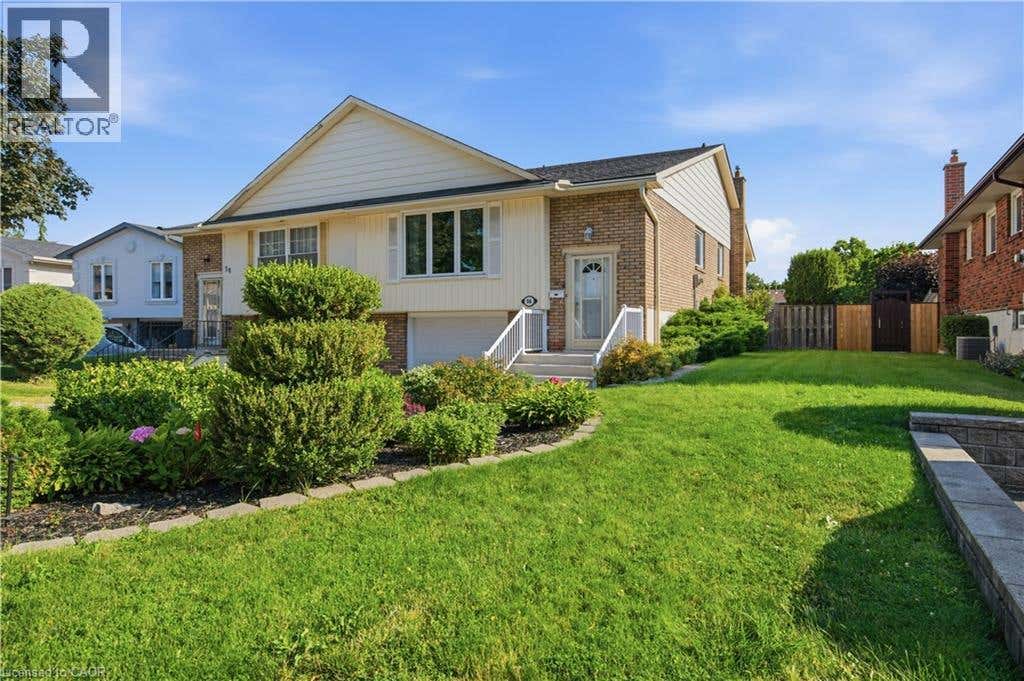 56 BROOKSTREAM COURT