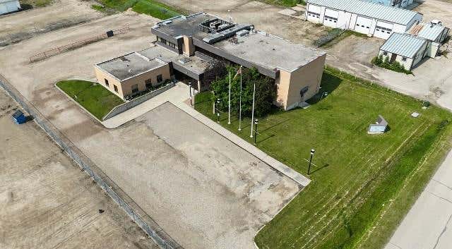 5516 INDUSTRIAL RD