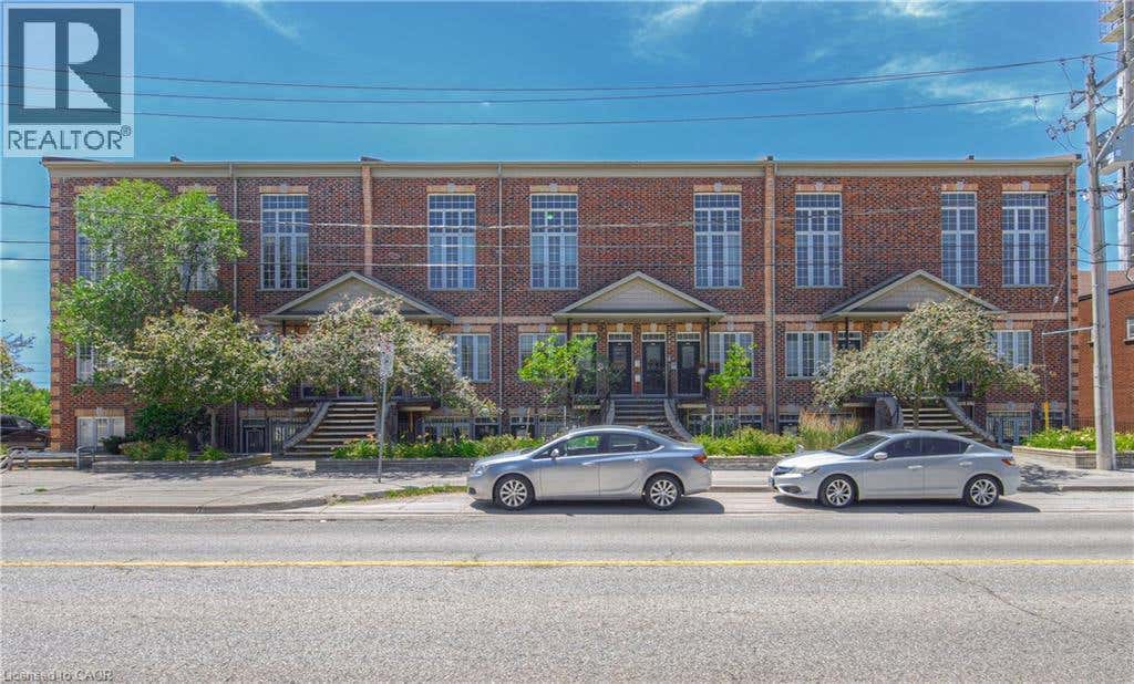 555 KING St E Unit 109