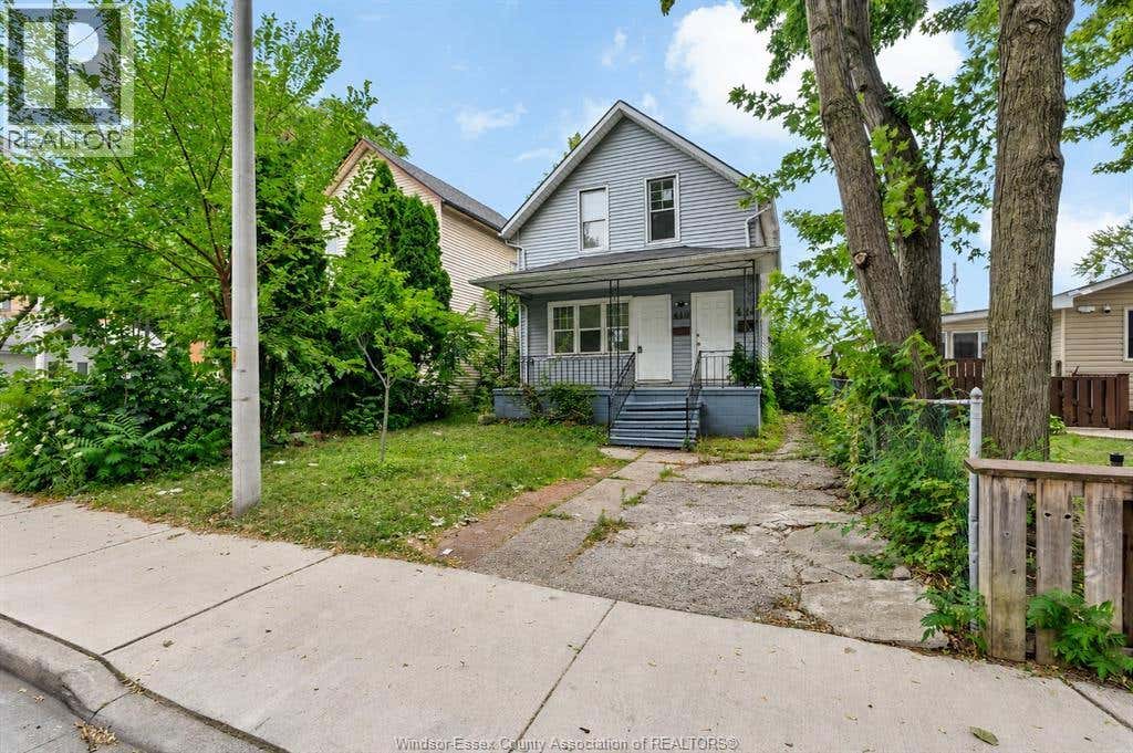 418 CARON AVENUE