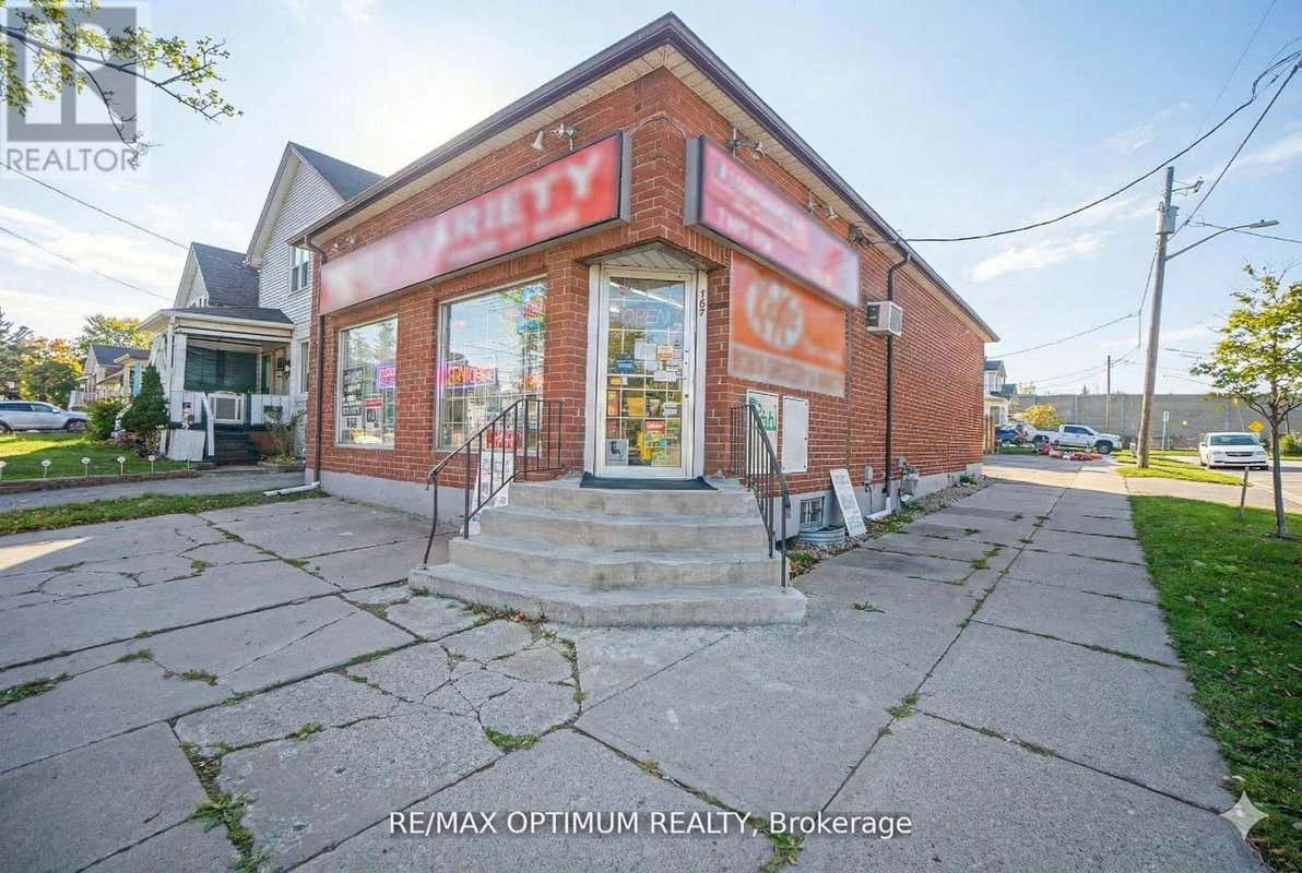 168 BLOOR STREET W