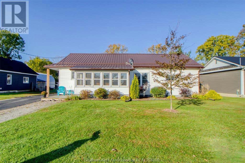 30234 WEST BOTHWELL ROAD, Bothwell, ON N0P1C0 House For Sale RE/MAX