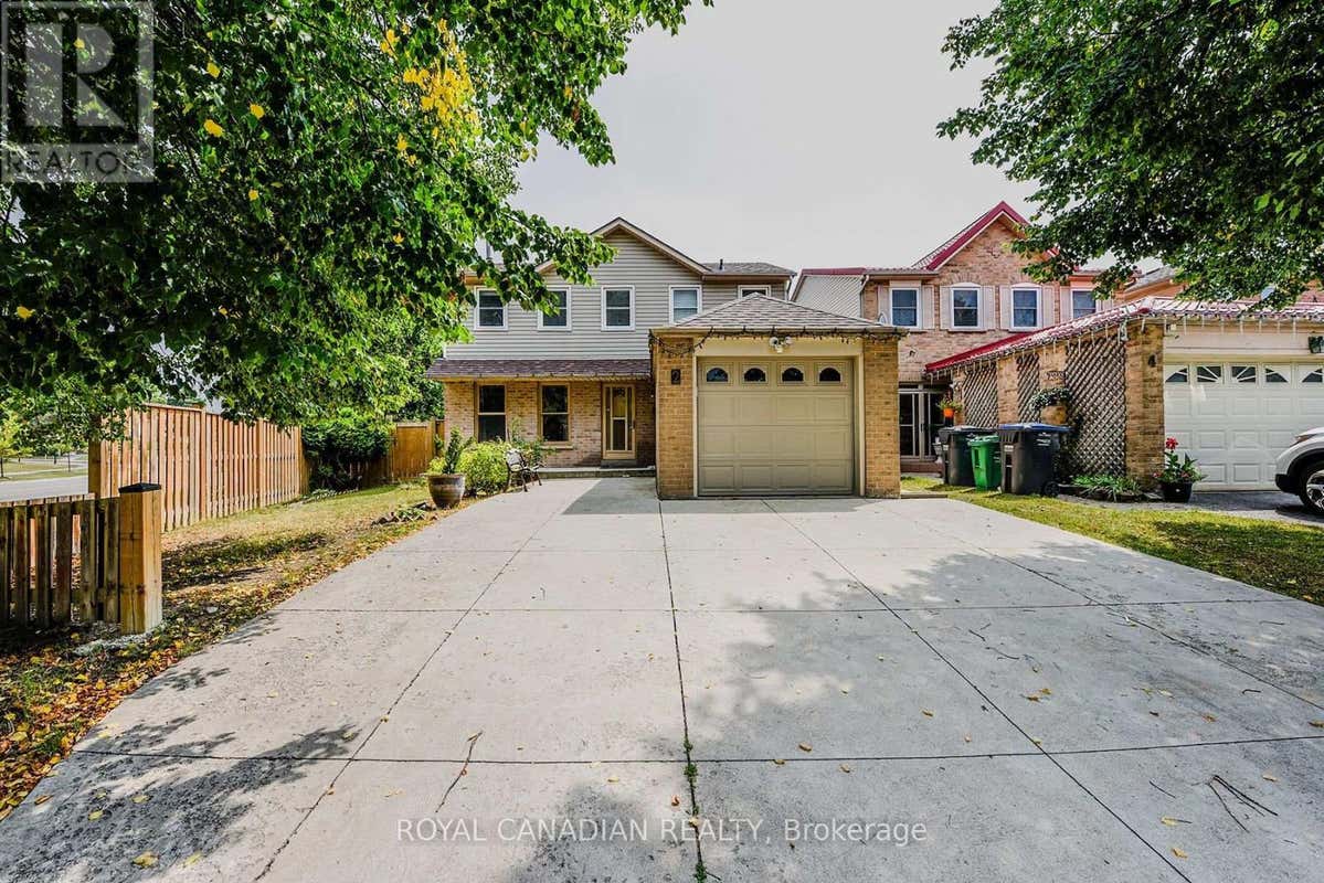 2 MAYBERRY COURT
