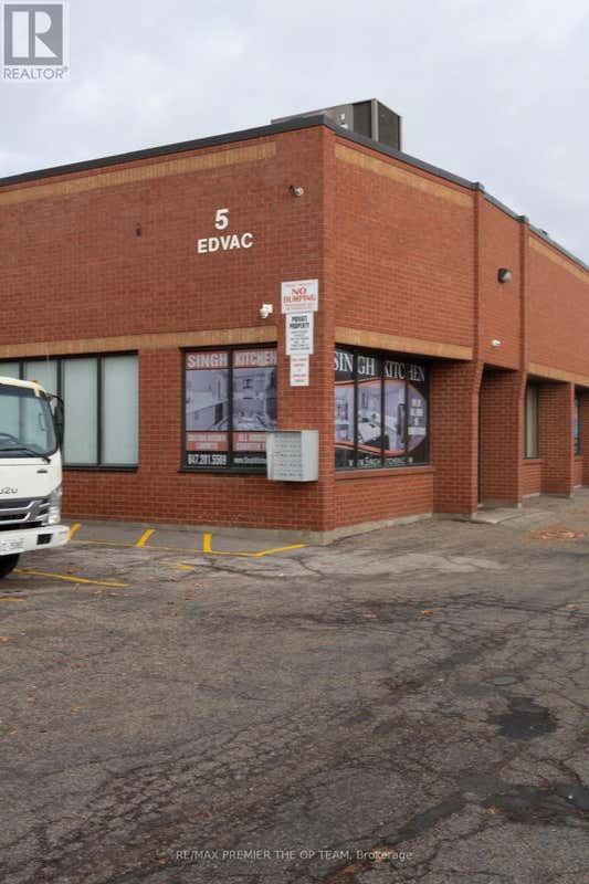 4 - 5 EDVAC DRIVE