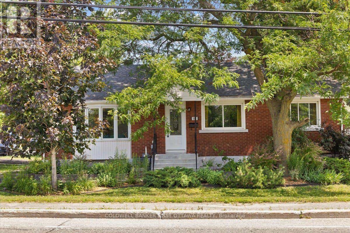 881 BLAIR ROAD