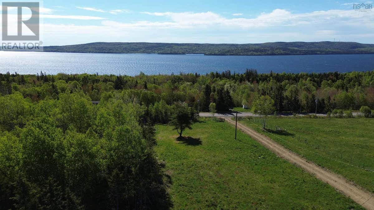 2710 HILLSIDE BOULARDERIE ROAD