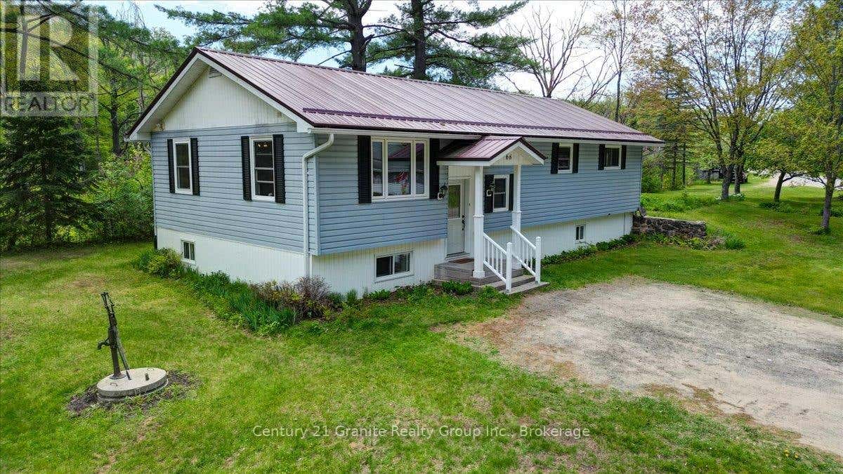 66 HASTINGS STREET S