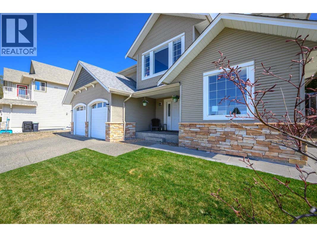991 MT BEGBIE DRIVE